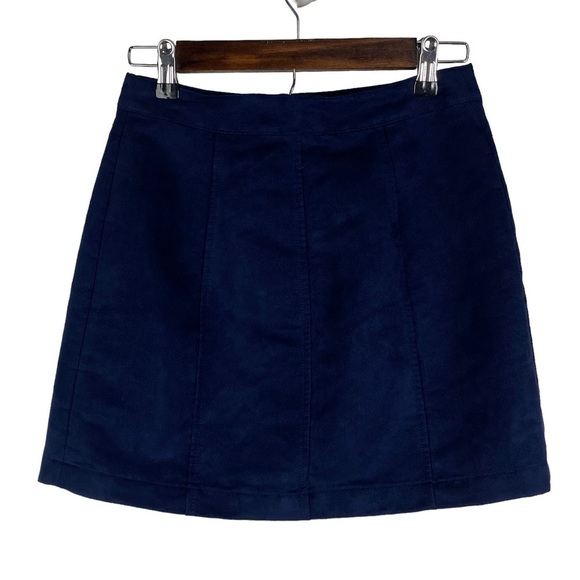 Old Navy Faux Suede Snap Front Soft Mini Skirt Women's 0 Navy Blue - Picture 2 of 5